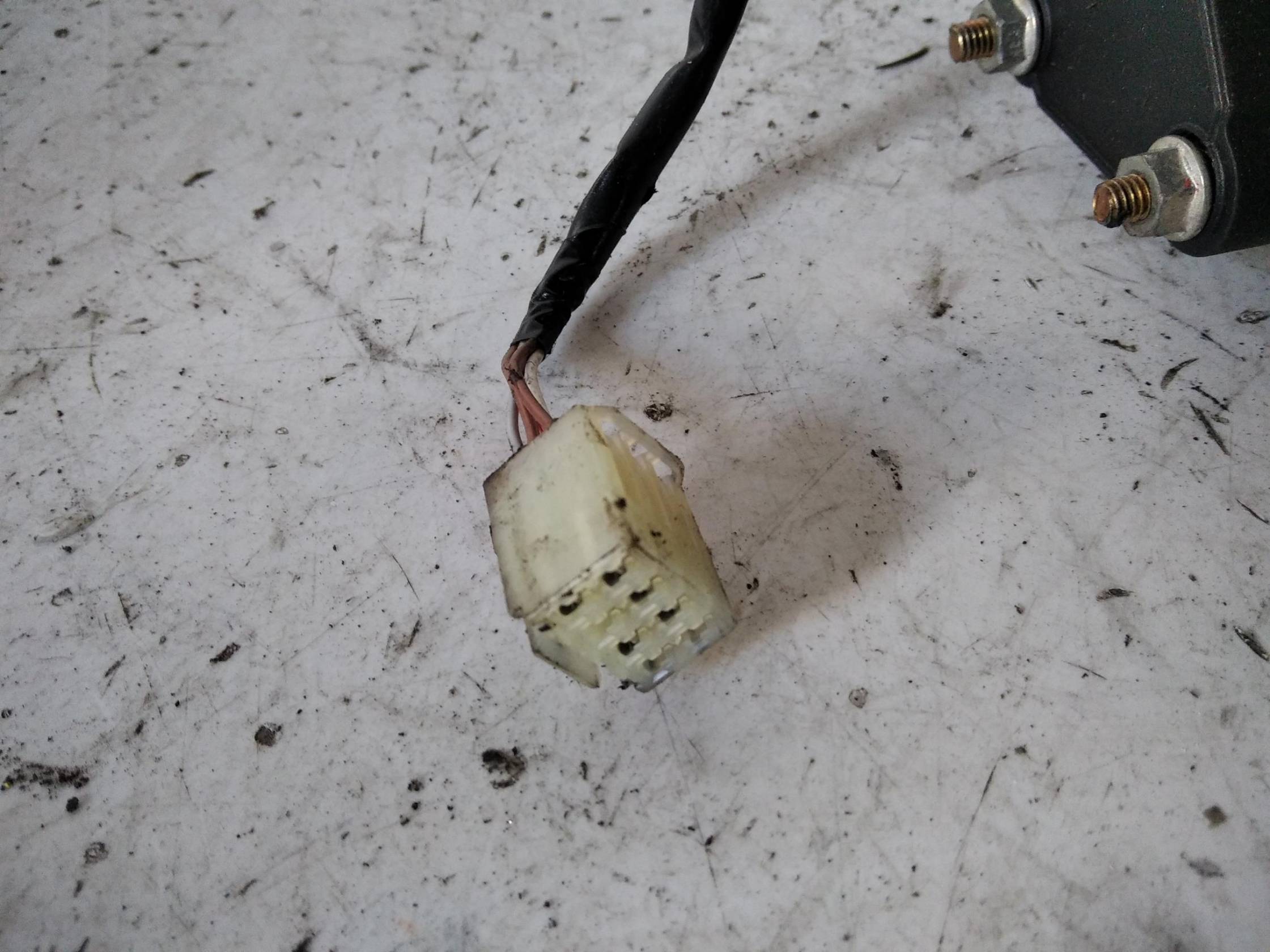 Retrovisore est. regolaz. elettr. sx.